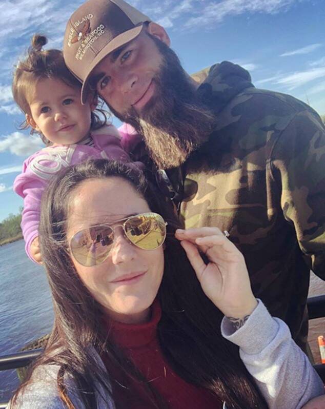 Jenelle Evans’ Teen Mom Co-Stars React to Ongoing Custody Battle ”Help Is Out There”
