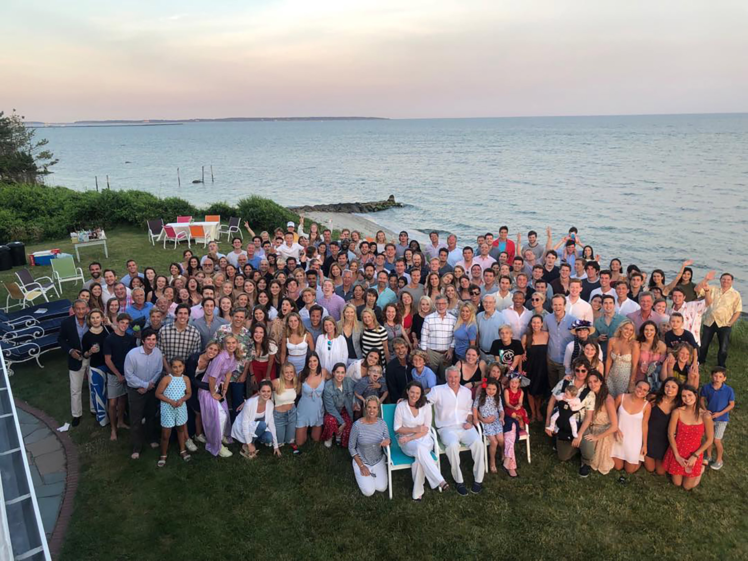 Chris Pratt Joins in Giant Kennedy Family Photo — and Becomes a Perfect Instagram Husband