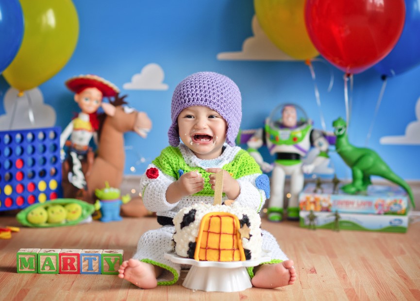 California Mom Gives Newborn Twins a Toy Story-Themed Photo Shoot — and It’s Beyond Adorable