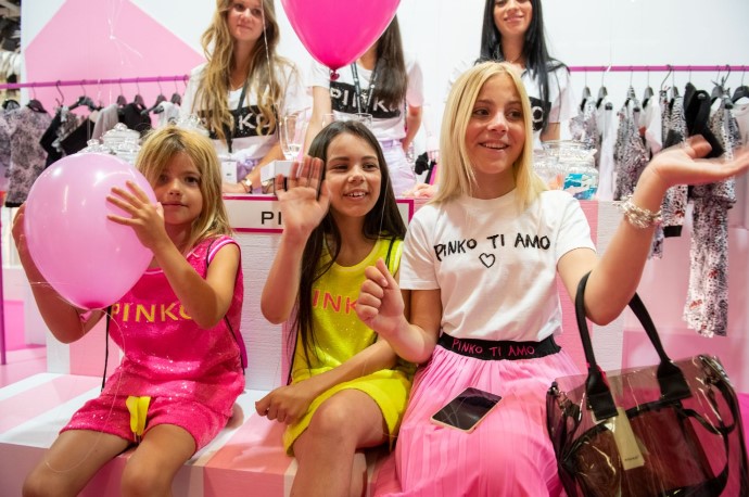 THE MINI-ME COLLECTIONS OF PINKO UP