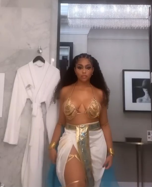 Jordyn Woods Rocks Skimpy Gold BikiniTop For Sexy CleopatraHalloween Costume